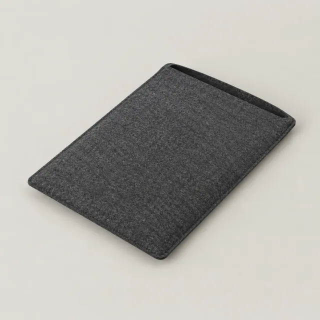 Slim Felt Sleeve (Air)